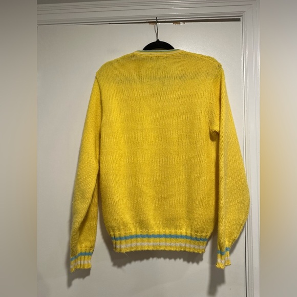 VTG 50s Unisex Sz:L Sportswear Bright Yellow VNeck Cable Knit Preppy Sweater. - Picture 2 of 10
